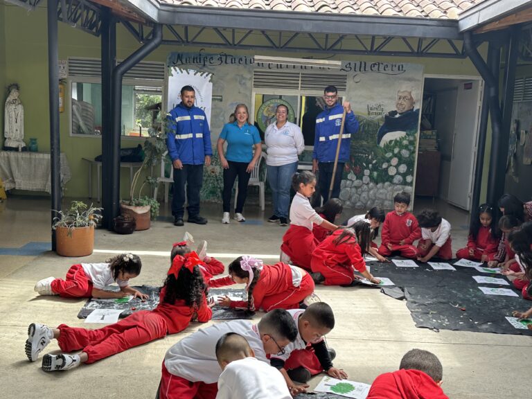 ARTICULACION CON LA ESCUELA. DIA DEL ARBOL Y LA TIERRA